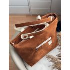 Barna színű öko-velúr shopper táska pamut vállpánttal és elülső cipzáras zsebbel
