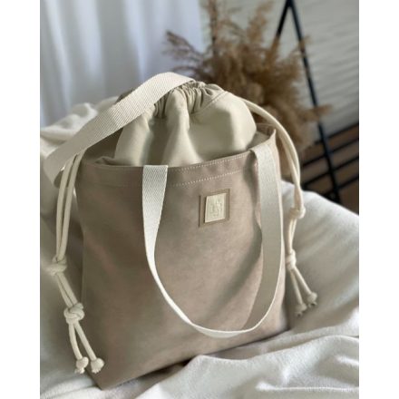 Brittas Aurora 03 bézs válltáska elölnézet öko-velúr